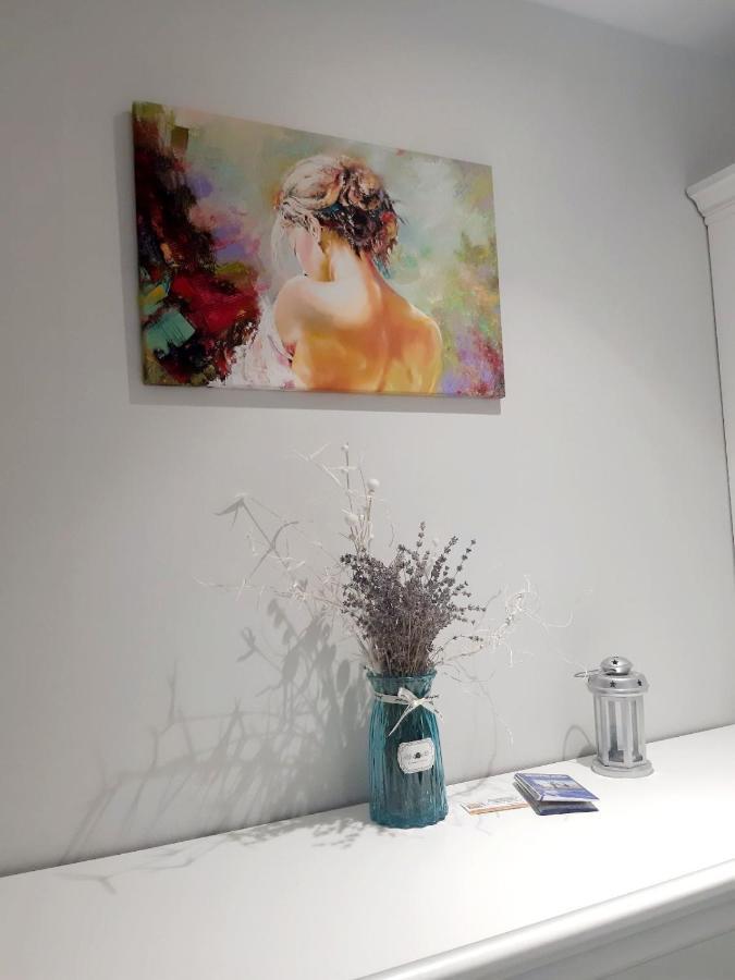 Appartment New In Center Mogilev Bagian luar foto