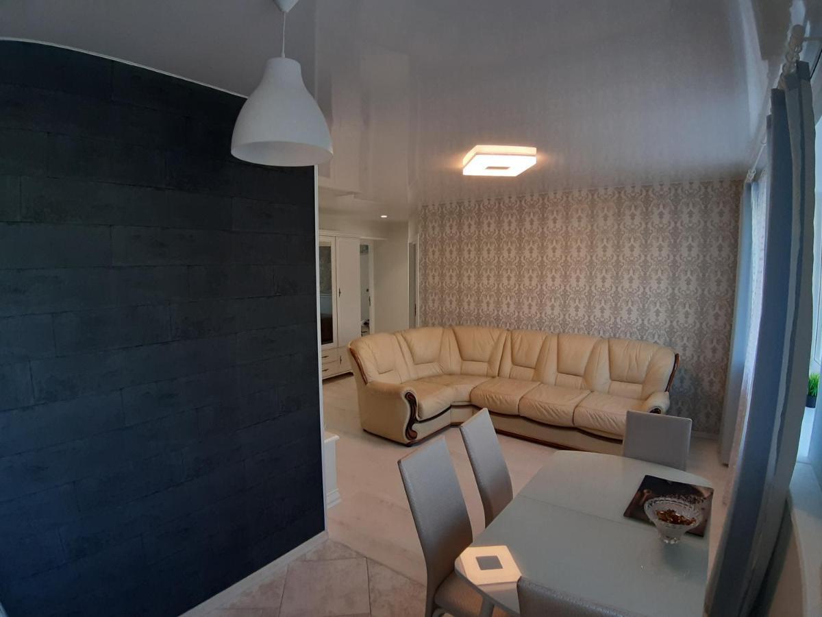 Appartment New In Center Mogilev Bagian luar foto