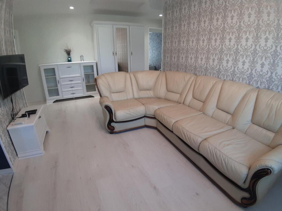 Appartment New In Center Mogilev Bagian luar foto