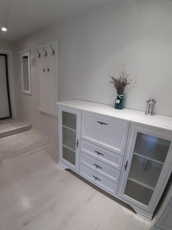 Appartment New In Center Mogilev Bagian luar foto